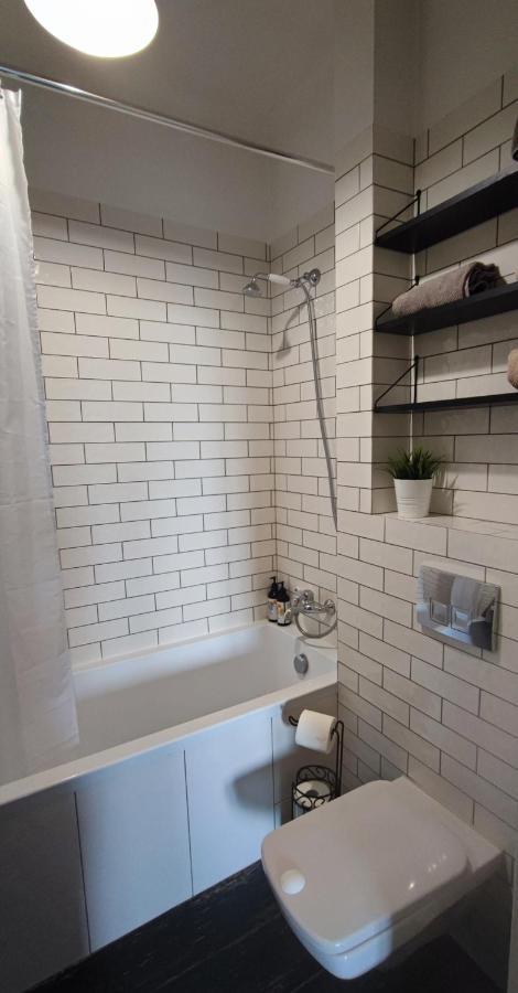 바르샤바 Przestronny Apartament W Centrum 아파트 외부 사진