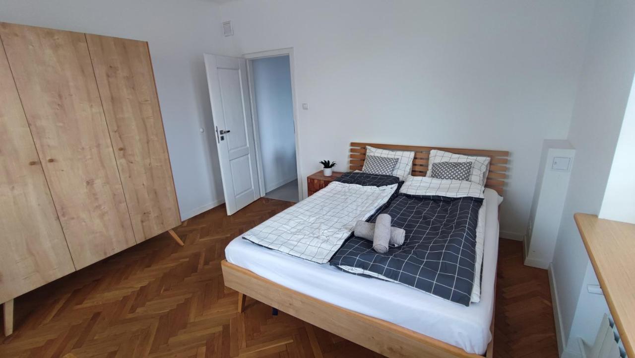 바르샤바 Przestronny Apartament W Centrum 아파트 외부 사진